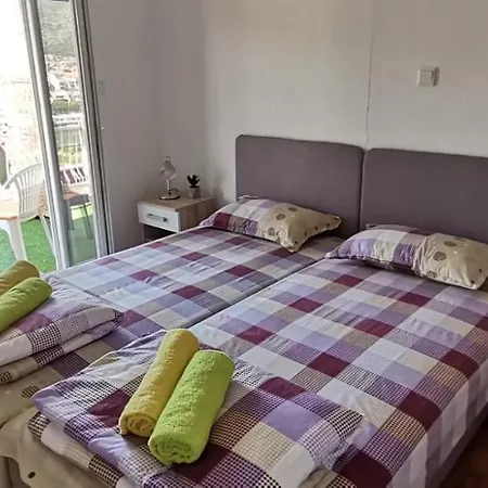 Apartman Dada Τρέμπινιε